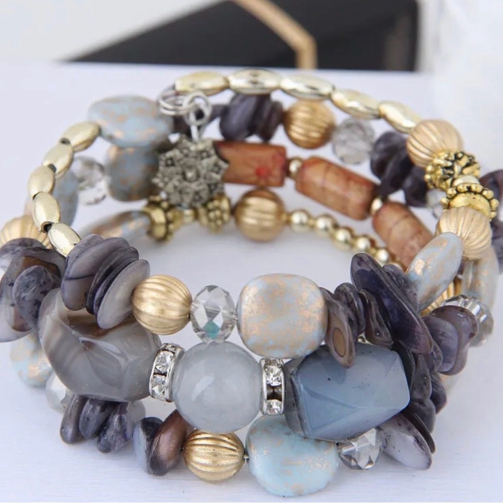 Turquoise crystal mix bracelet - Picture 2 of 6